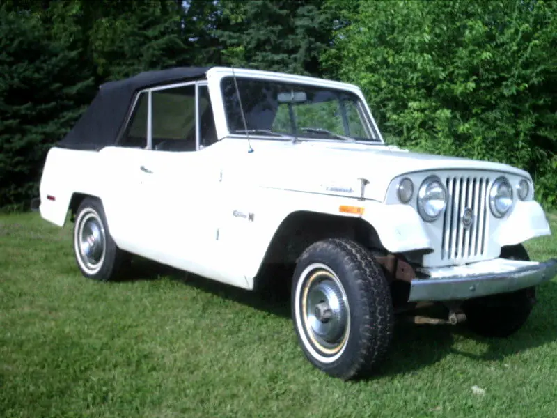 Jeep Jeepster