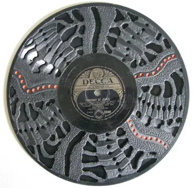 Arte con discos de pasta antiguos