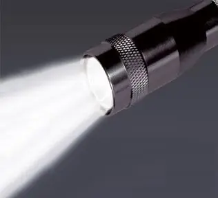 Hacer linterna sin pilas