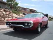 Plymouth Road Runner 440-6 Pack 1971
