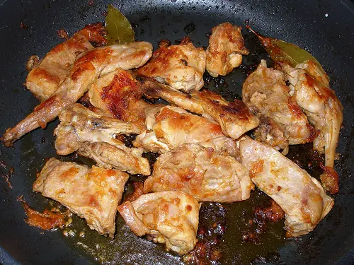 Tenes hambre ? y un conejo ? entra