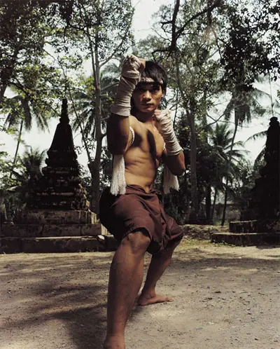 tony jaa,jean claude van damme,pat morita 2da parte