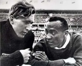 Si salias segundo así te iba con Hitler. Recomendado