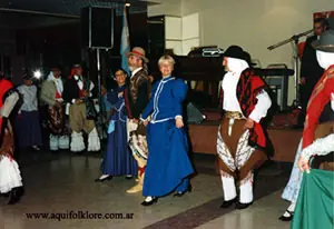 Bailemos el Pericón, la danza nacional
