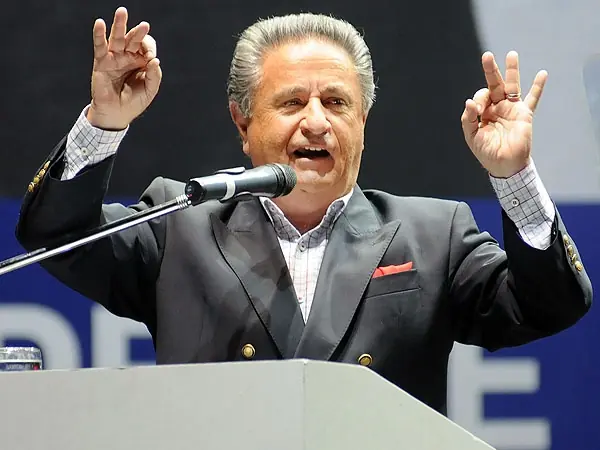 bien duhaldeee:Bonafini no es modelo para nadie