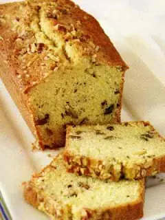 budín de nueces en licuadora