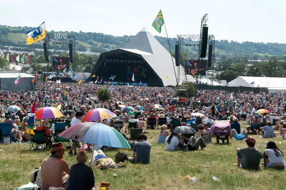 Este es el line-up de Glastonbury 2011