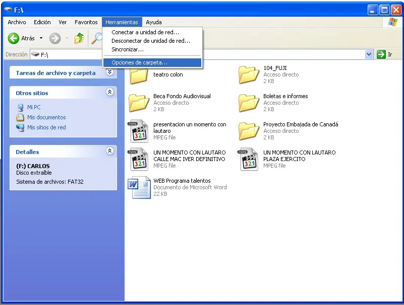Eliminar virus que convierte carpetas en accesos directos