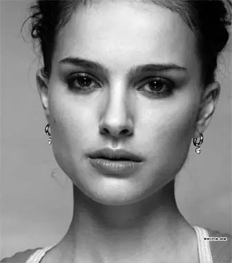 Natalie Portman Biomecanica
