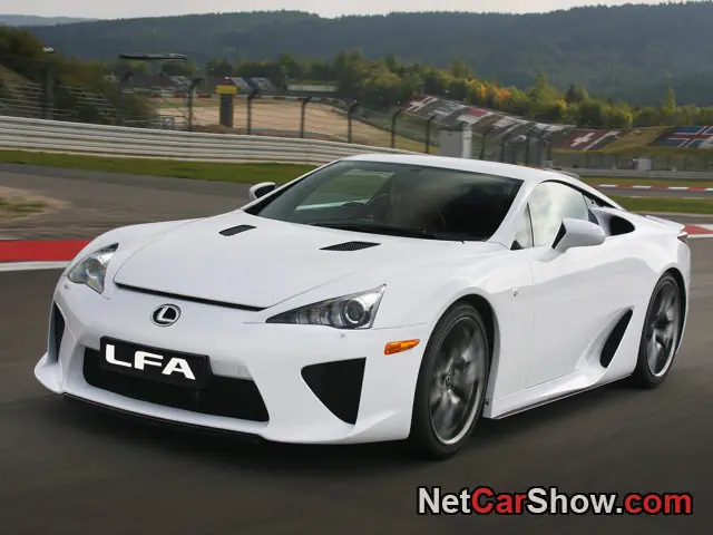 Lexus LFA (2011)