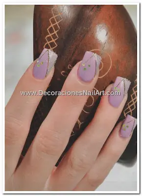 Uñas con Decoración Atrevida (Decoraciones Nail Art)