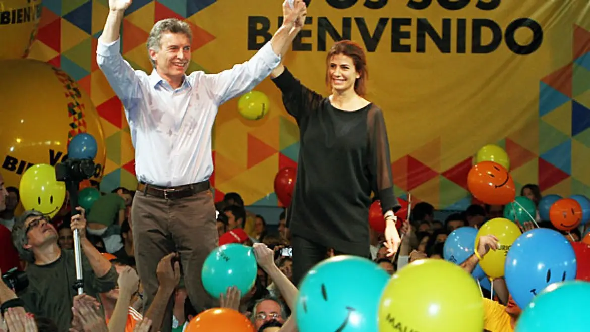 Macri anuncio su reeleccion desde un pelotero