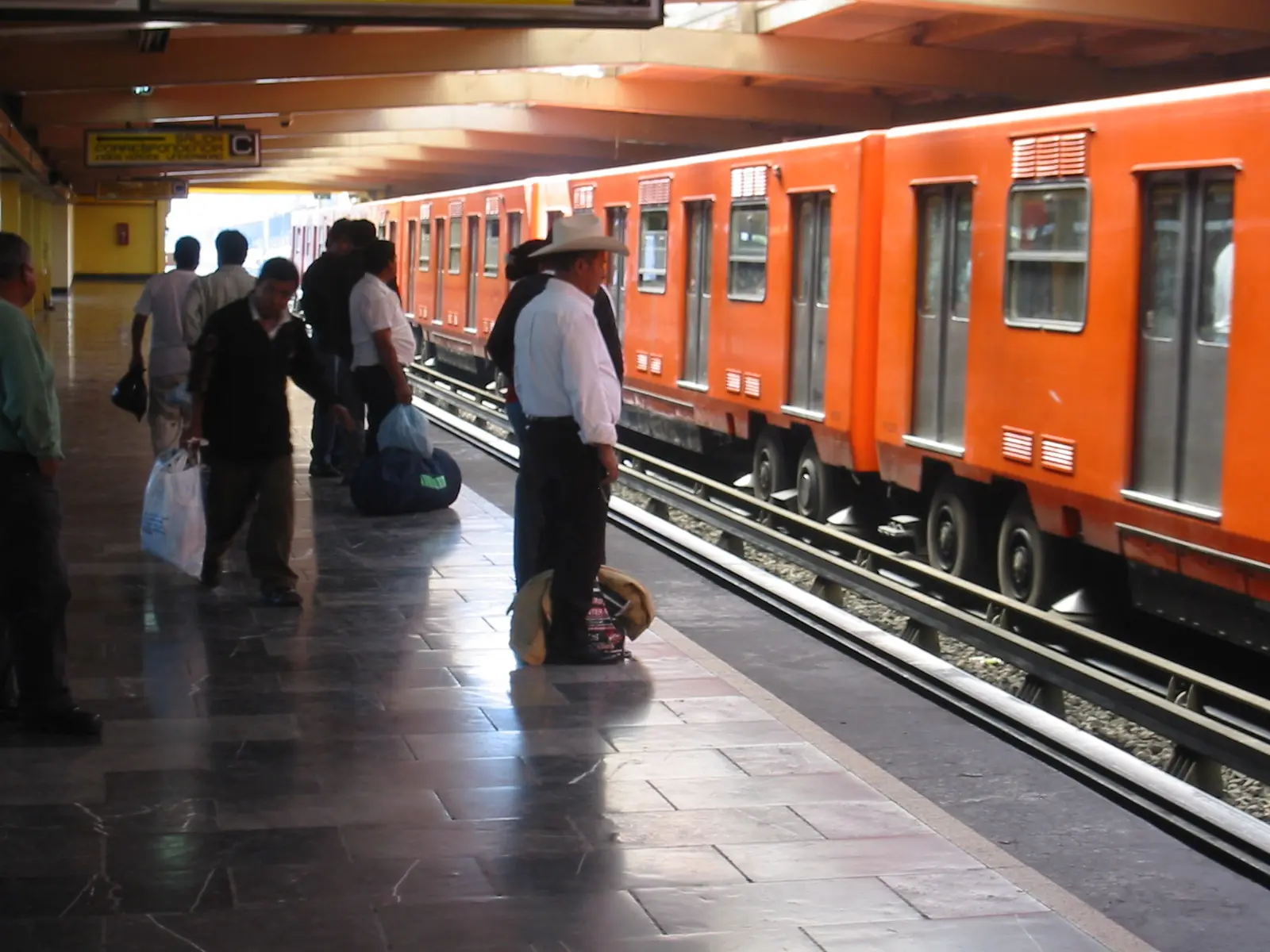 Una historia en el metro de la Ciudad de México!!