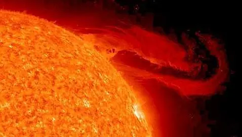 Tormenta Solar 2011-12 y sus Posibles Consecuencias