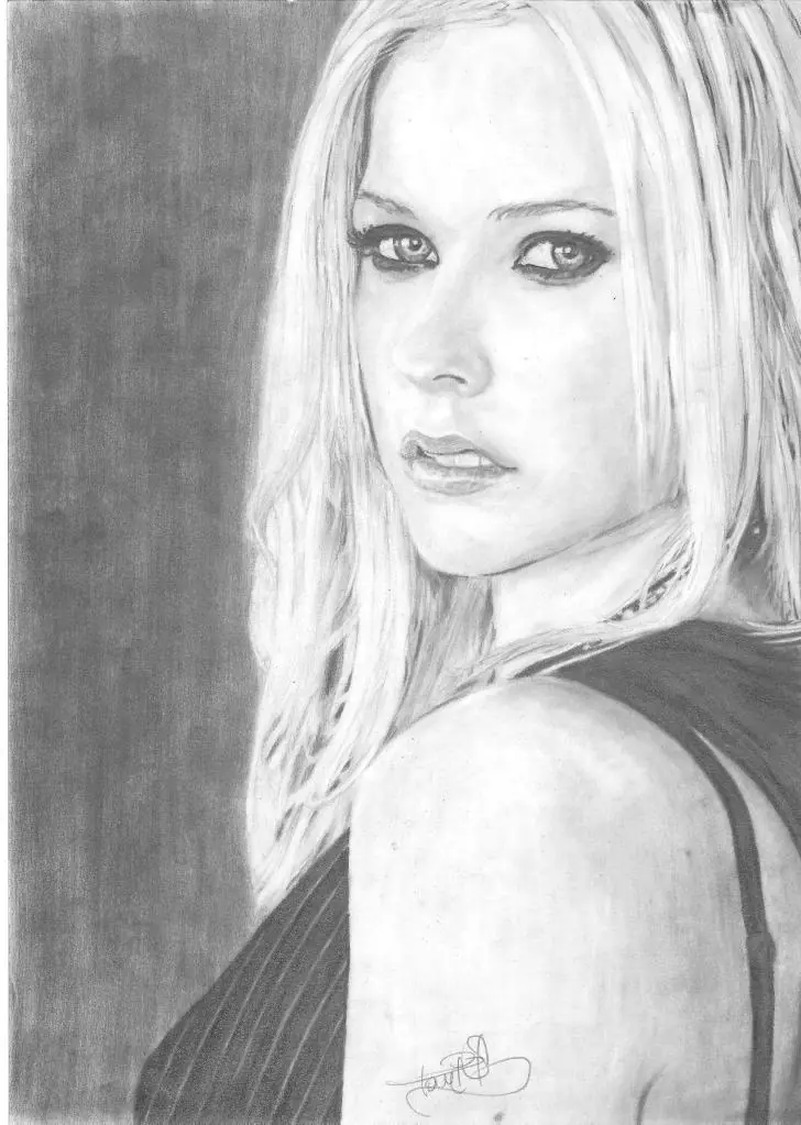 Dibujando a Avril Lavigne