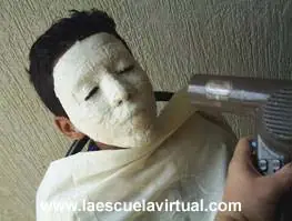 ¿Como Hacer una Mascara de Yeso?