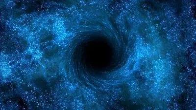 ¿Vida en un agujero negro? Un nuevo estudio asegura que es