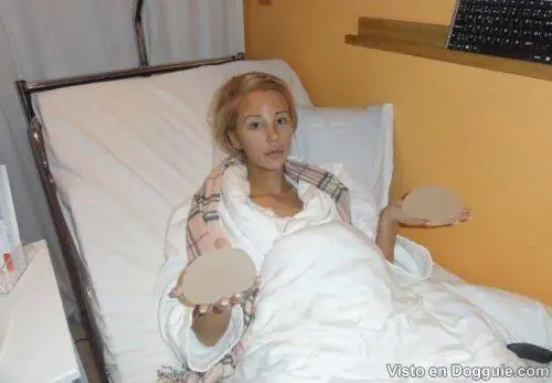 mujer de 20 años con más cirugias