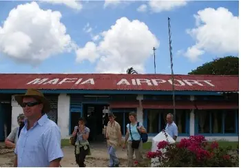 Los 10 aeropuertos con los nombres más raros...