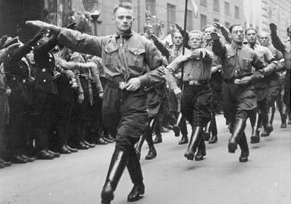El paracaidista nazi que fue ídolo en Inglaterra