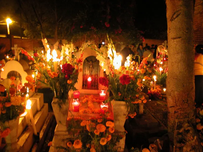 La Tradición de Día de Muertos en México