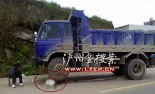 Por qué en China es más rentable matar a un herido