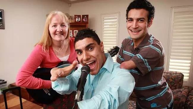 Iraki Sorprende en The X Factor Post-Emocionante