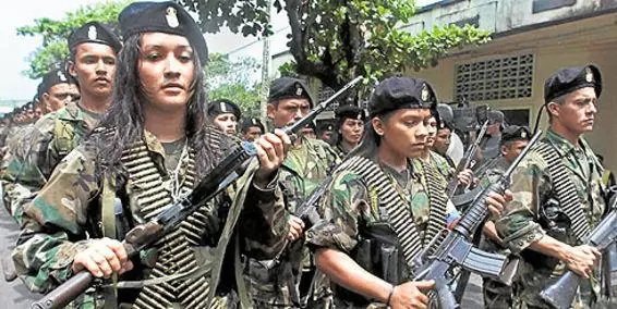 Se cansan de violar a las guerrilleras de las FARC