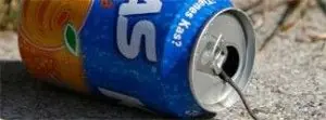 Abrió la lata de refresco, se lo tomó y… ¡Sorpresa! ven