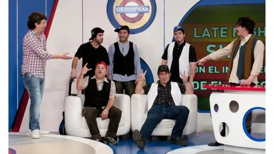 Lo nuevo de los Batichurros "Yo escucho al Axel"