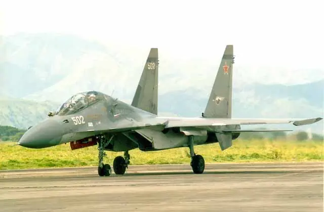 avión ruso su-30