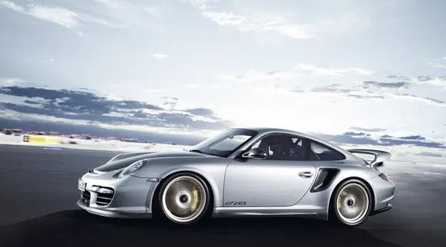 Porsche 911 GT2 RS 2011: El más potente de su historia