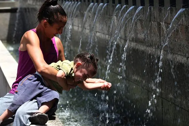 La sensación térmica ya superó los 40 grados