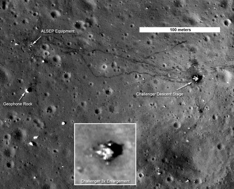 ¿Y si los extraterrestres olvidaron algo en la luna?