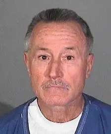 Detenido por obligar a tragar semen a sus alumnos