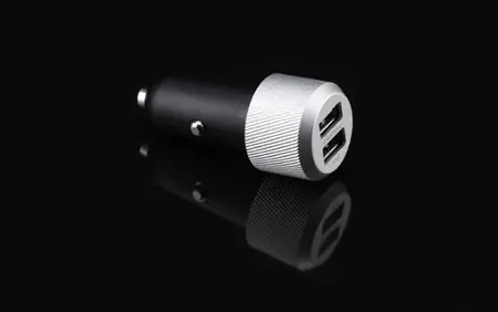 Highway Pro, Cargador USB con dos entradas