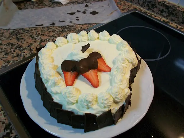 Tarta de San Valentín paso a paso (fotos)