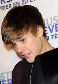 Justin Bieber es Alegre!! Google Traductor