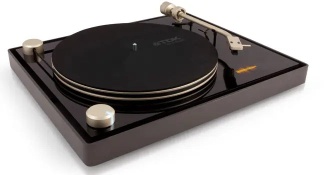 Chile: Ya se puede comprar tocadiscos con USB para vinilos
