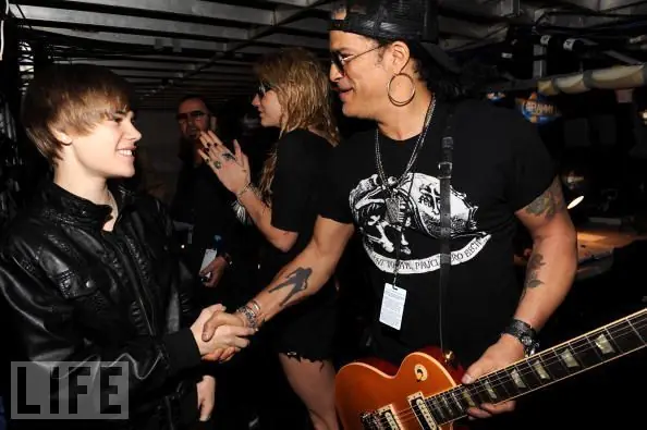 Slash, el más sobrevalorado y vendido