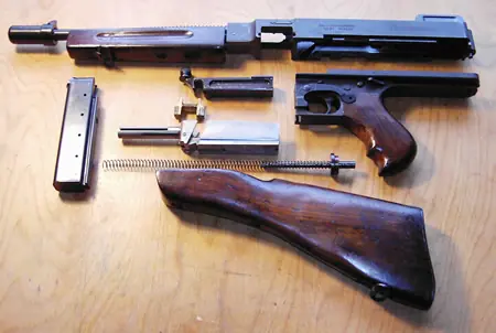 Thompson Tommy gun (subfusil Americano)