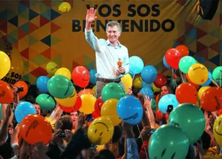 Buenos Aires: Nueva marcha contra el cierre de cursos