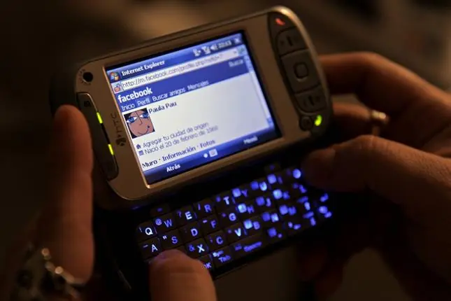 La adicción a las redes sociales en Argentina