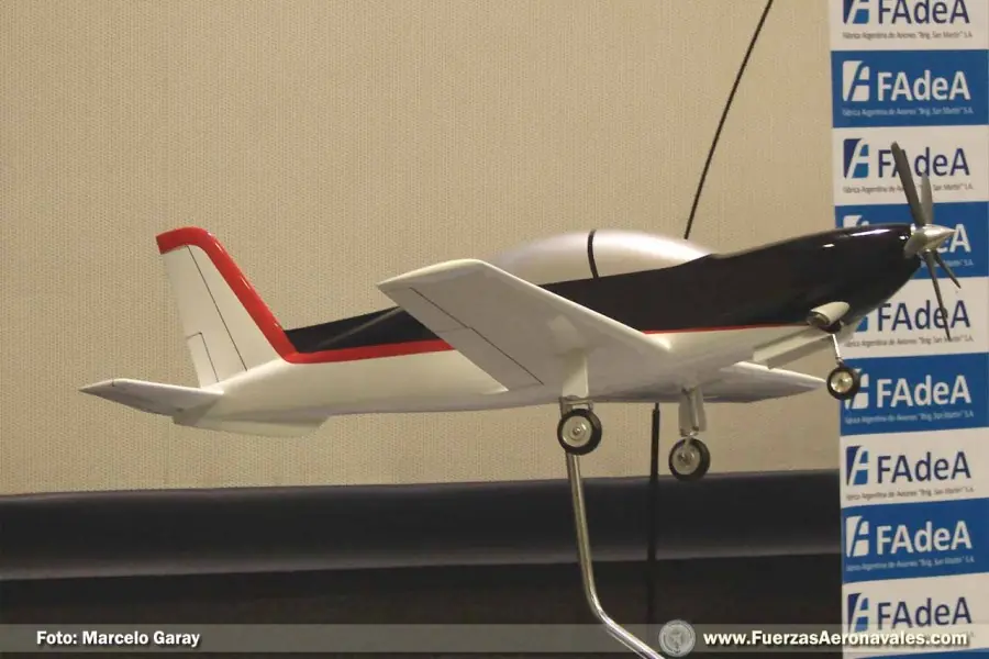 Nuevo Avion Entrenador de Sudamerica IA-73