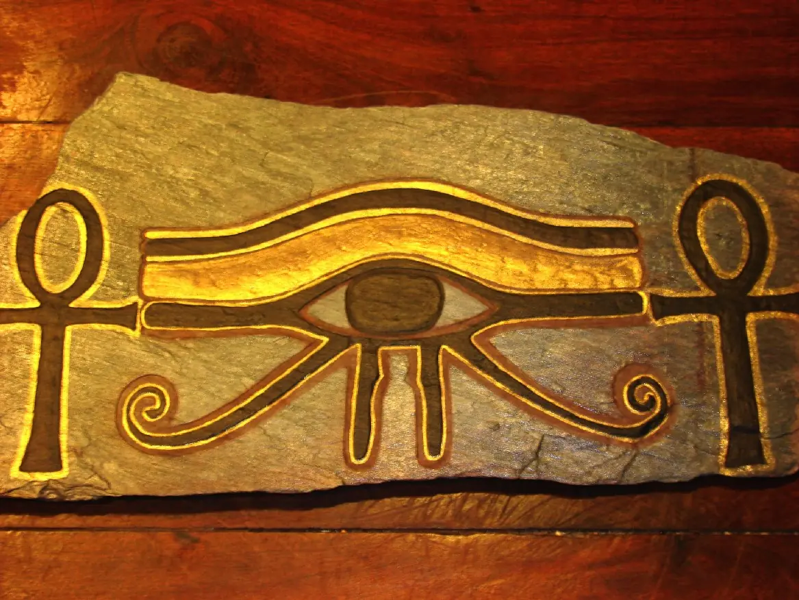 Historia del Antiguo Egipto - El Ojo de Horus - Escrituras