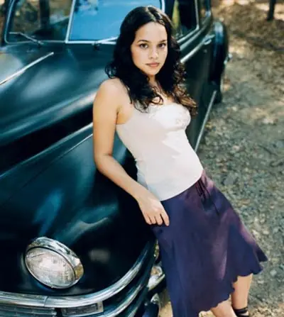 Norah Jones (Biografia)