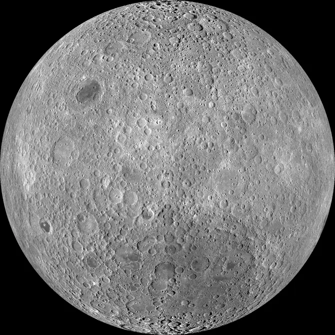 La cara oculta lunar como nunca antes viste y el cráter Mar