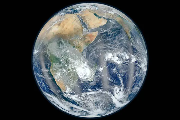 NASA revela una nueva imagen de la Tierra en alta resolució