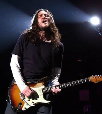 Feliz Cumpleaños John Frusciante!