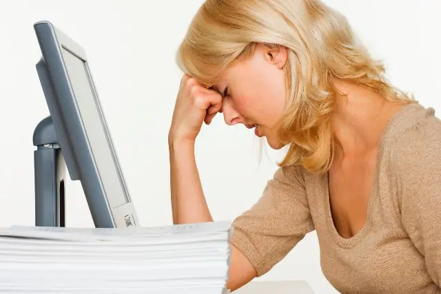 10 Enfermedades causadas por Trabajar